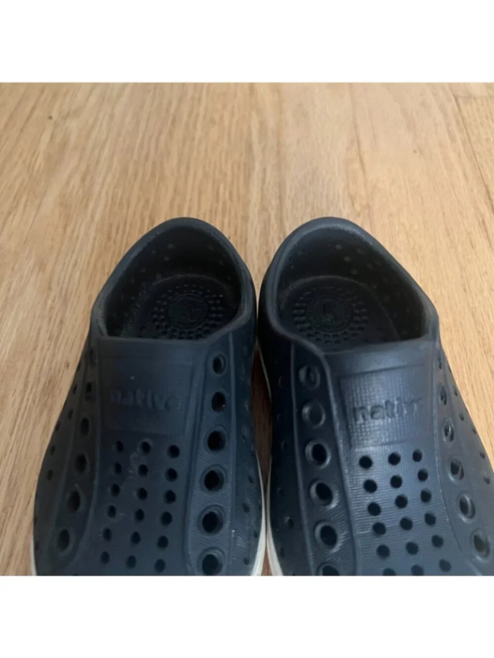 Native Jefferson Perforated Rubber Slip On Shoes Black White Toddler Size C5